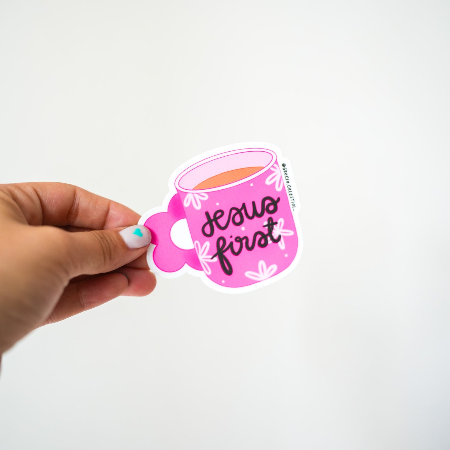 Taza Rosa, Jesus First Sticker