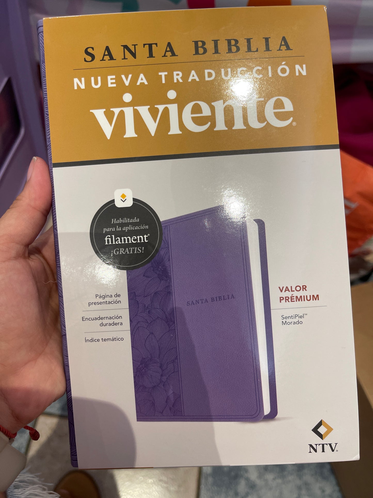 Santa Biblia Nueva Traducción Viviente Valor Premium Violeta