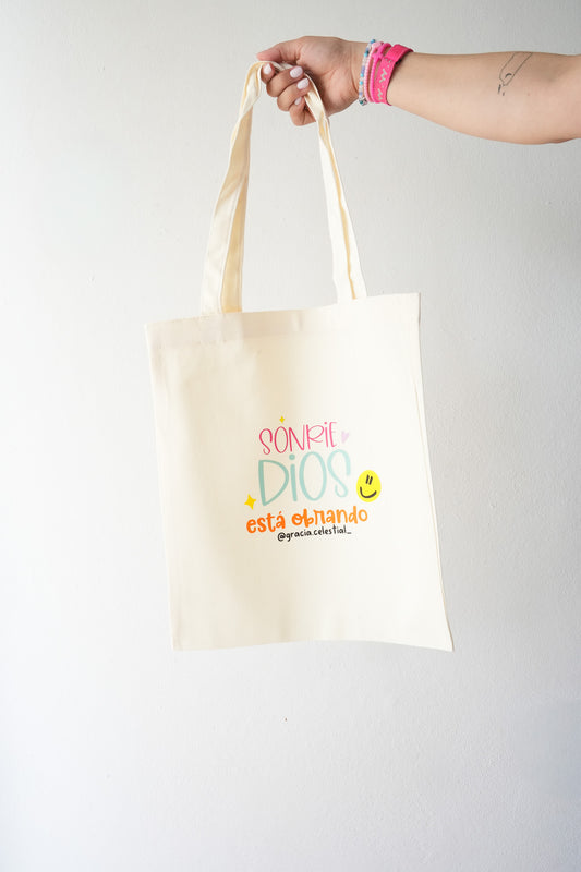 Tote Bag Sonrie Dios está Obrando