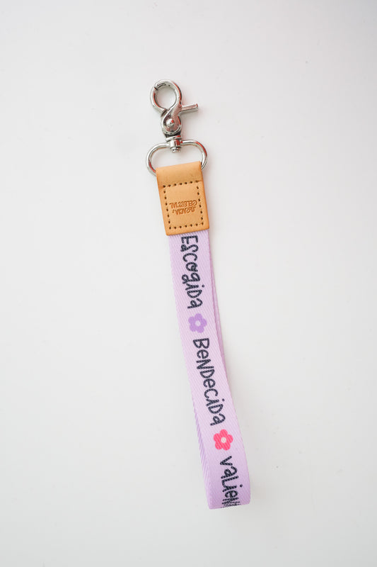 Palabras de Fe Violeta Wrist Key Chain