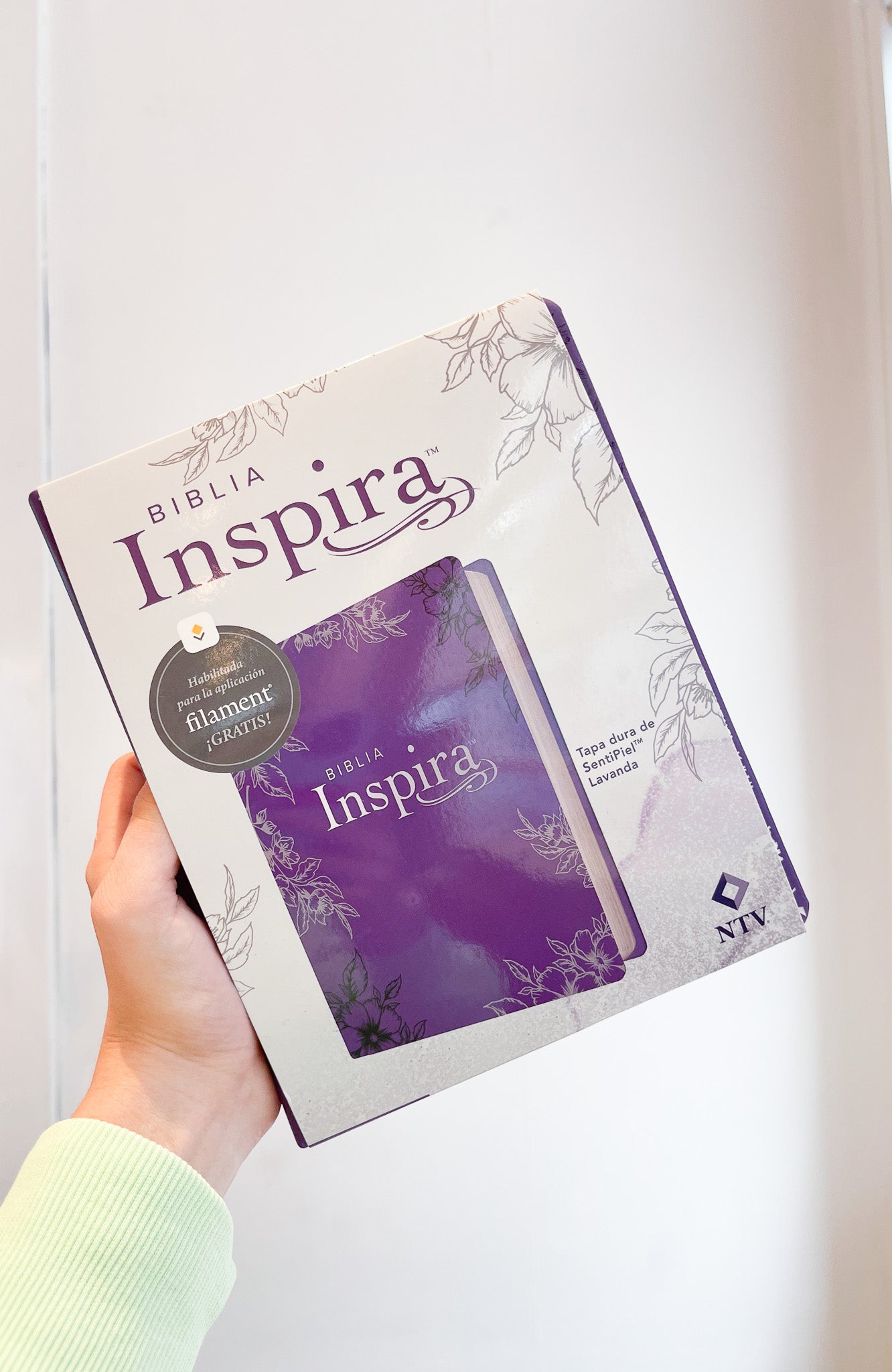 Biblia Inspira Violeta Carpeta Dura